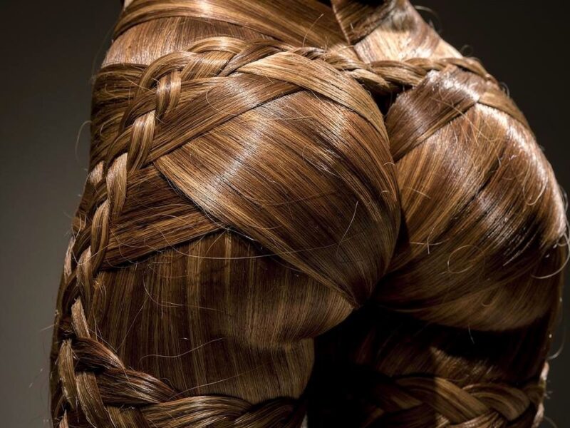 Rear End made of hair